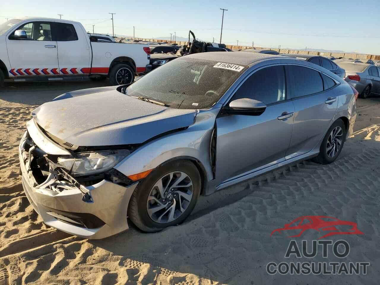 HONDA CIVIC 2018 - 2HGFC2F78JH604122