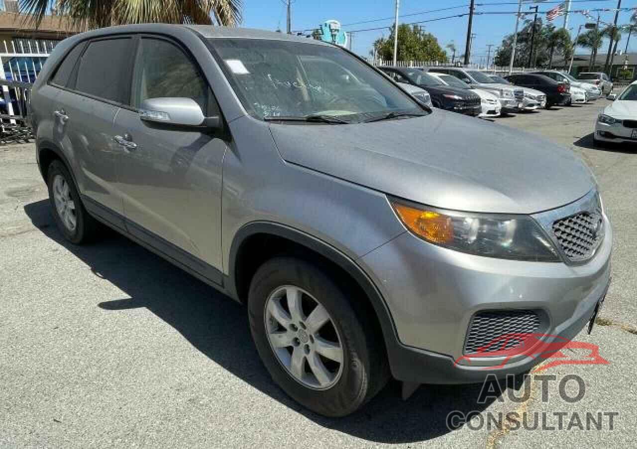 KIA SORENTO 2012 - 5XYKT3A10CG304310