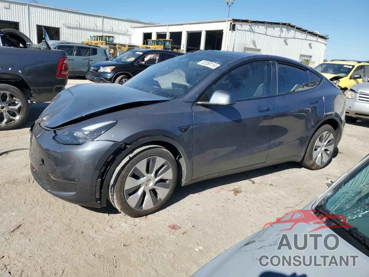 TESLA MODEL Y 2023 - 7SAYGAEE1PF894291