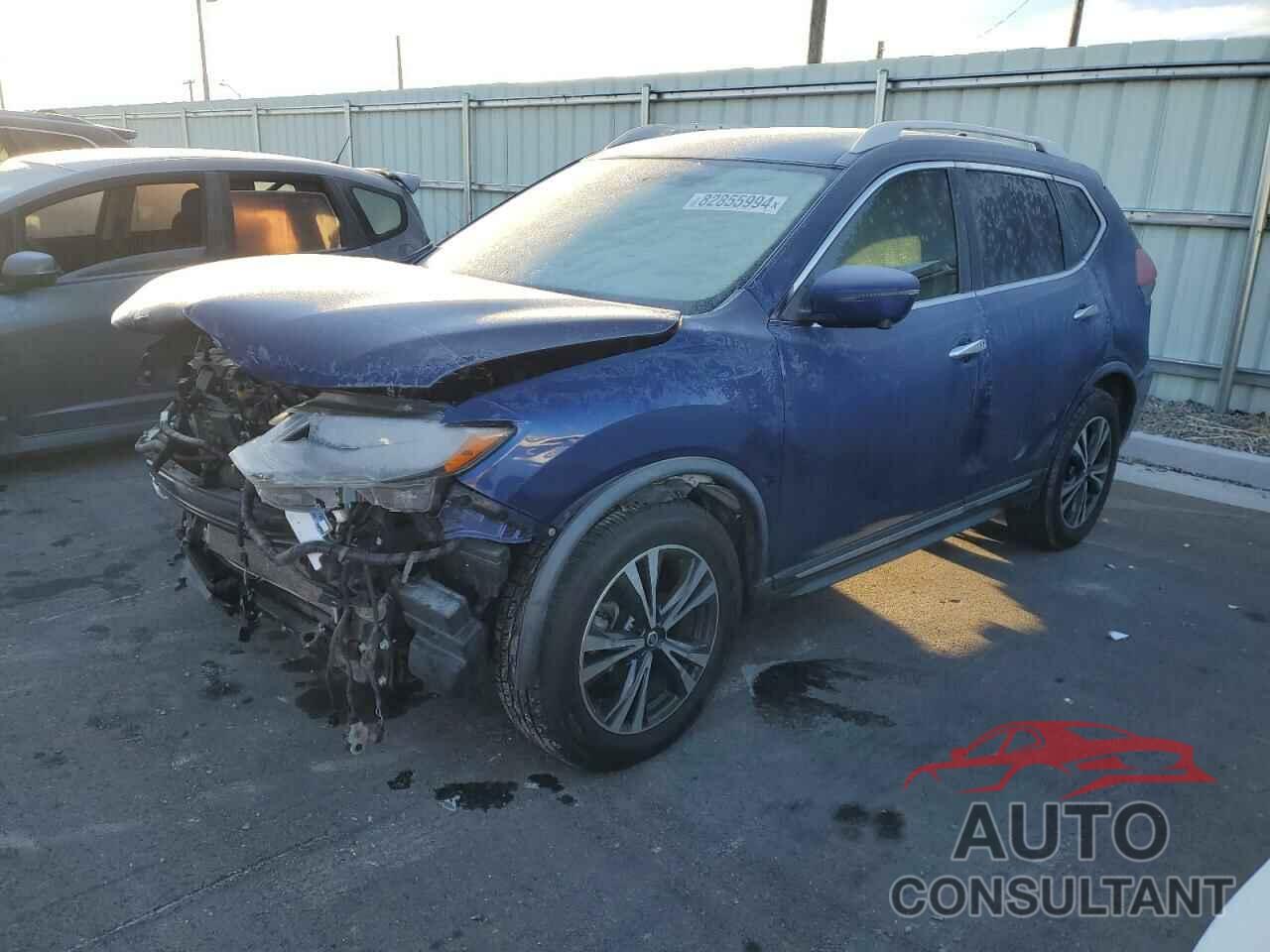 NISSAN ROGUE 2018 - JN8AT2MV7JW319198