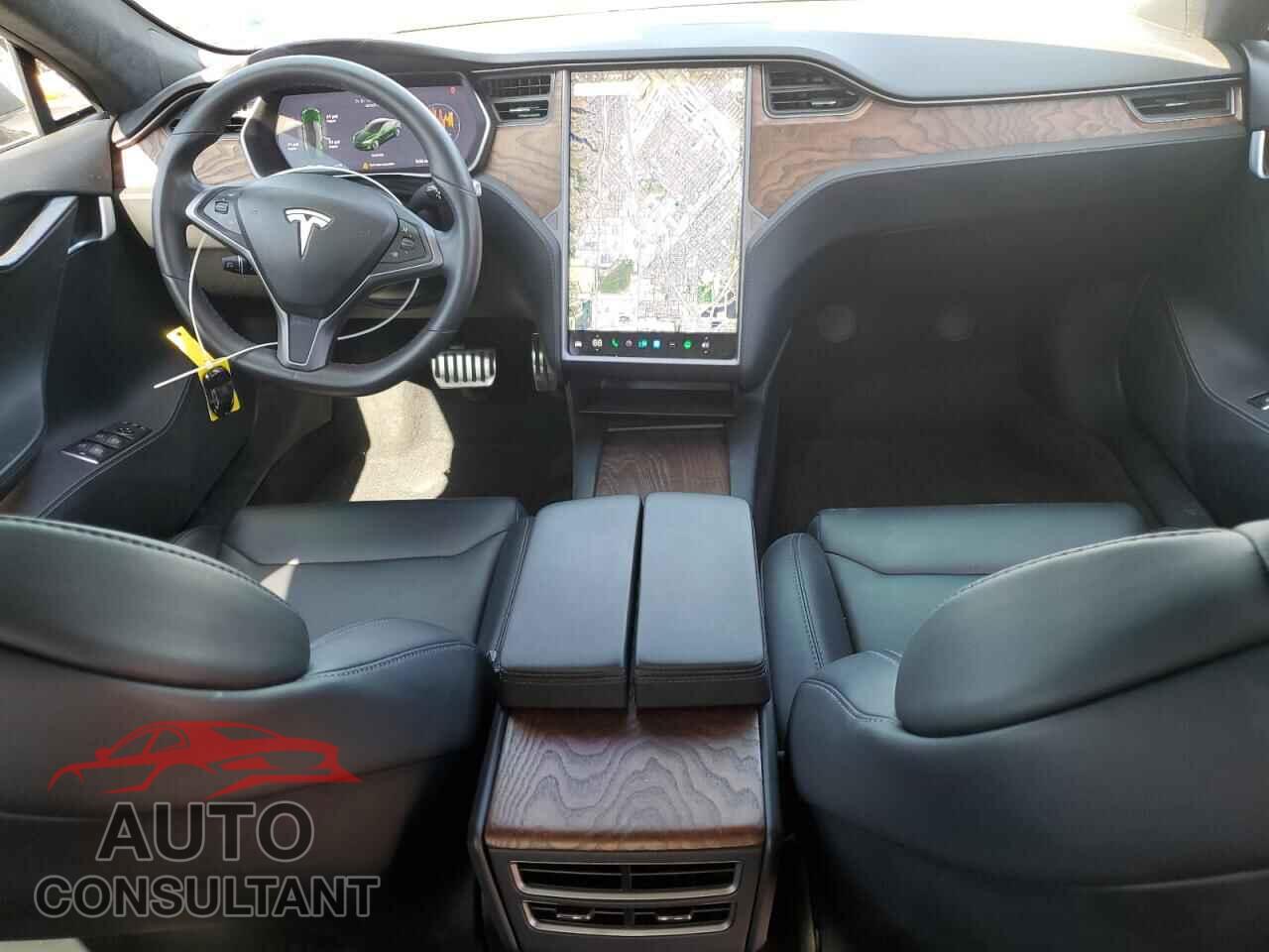 TESLA MODEL S 2019 - 5YJSA1E21KF307302