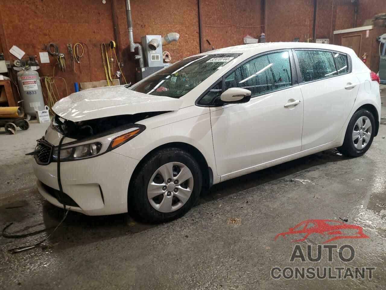 KIA FORTE 2017 - KNAFK5A87H5684885