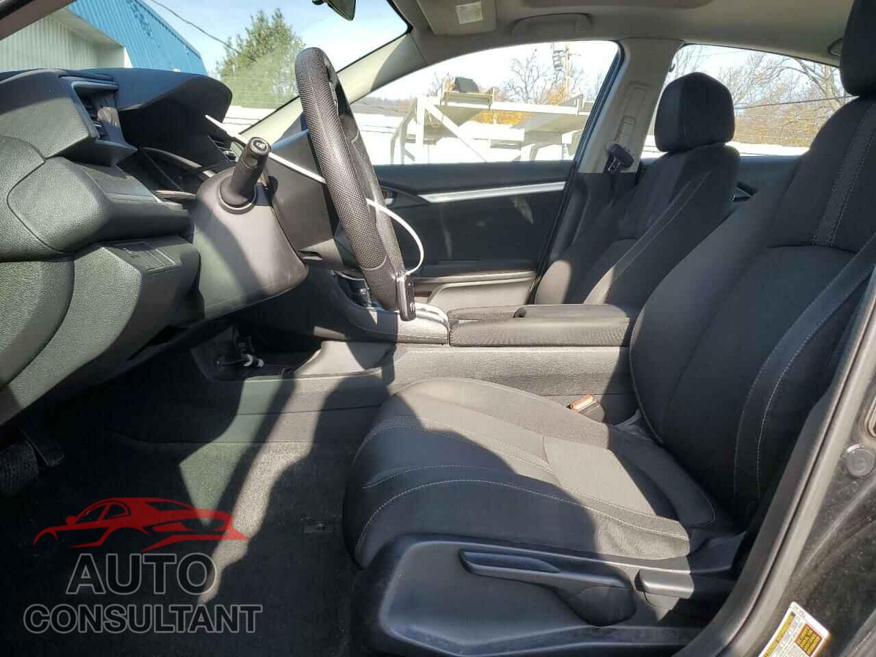 HONDA CIVIC 2017 - 19XFC2F73HE206501