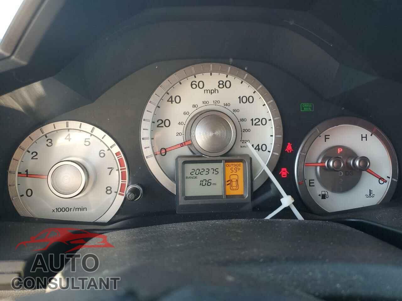 HONDA PILOT 2011 - 5FNYF3H66BB035142