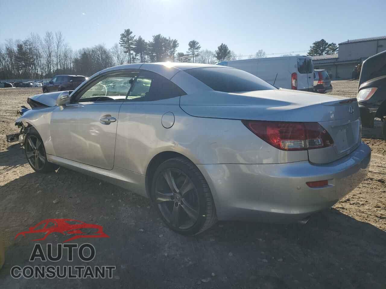 LEXUS IS 2014 - JTHFF2C25E2531531
