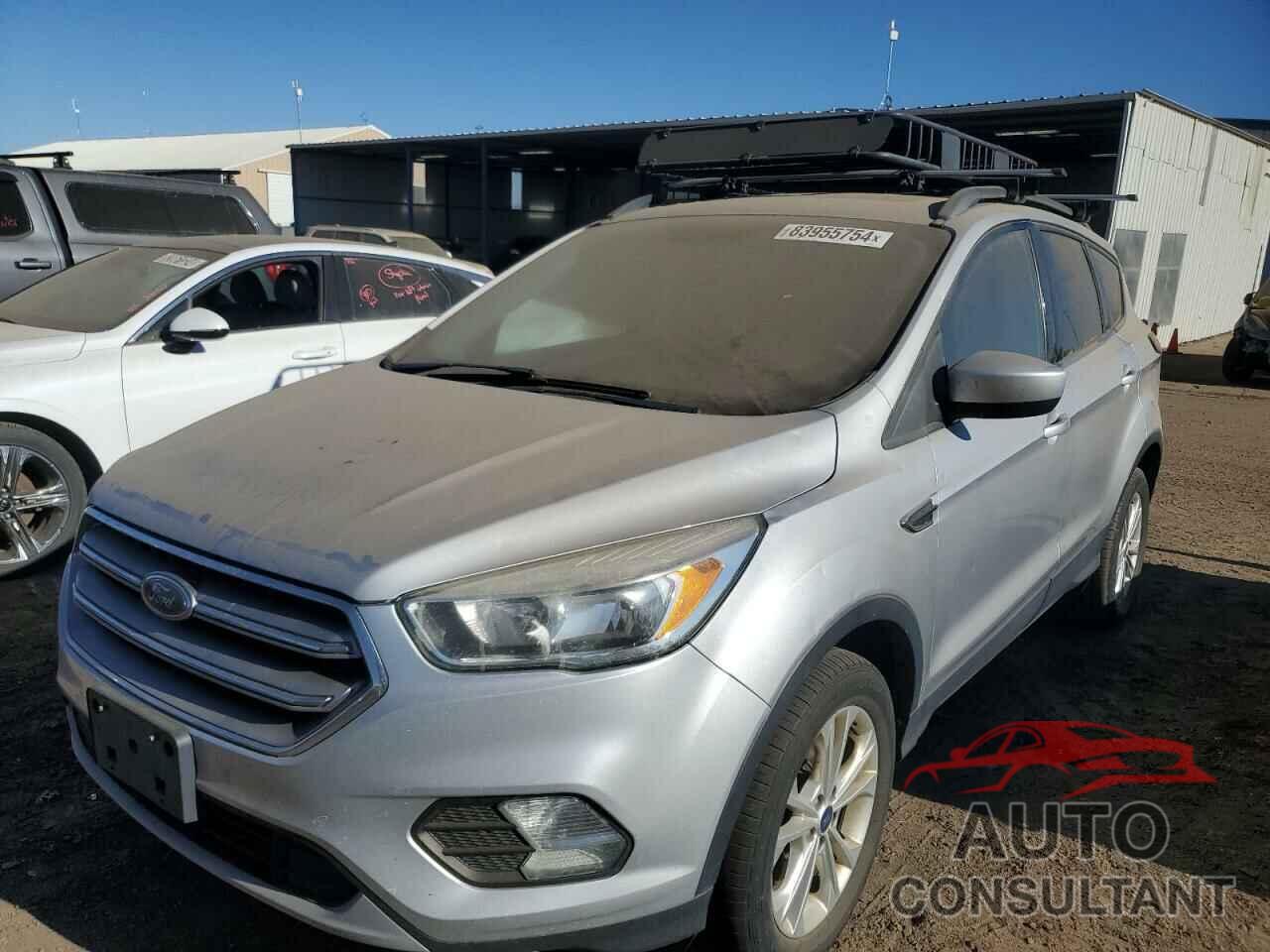 FORD ESCAPE 2017 - 1FMCU9G9XHUB04943