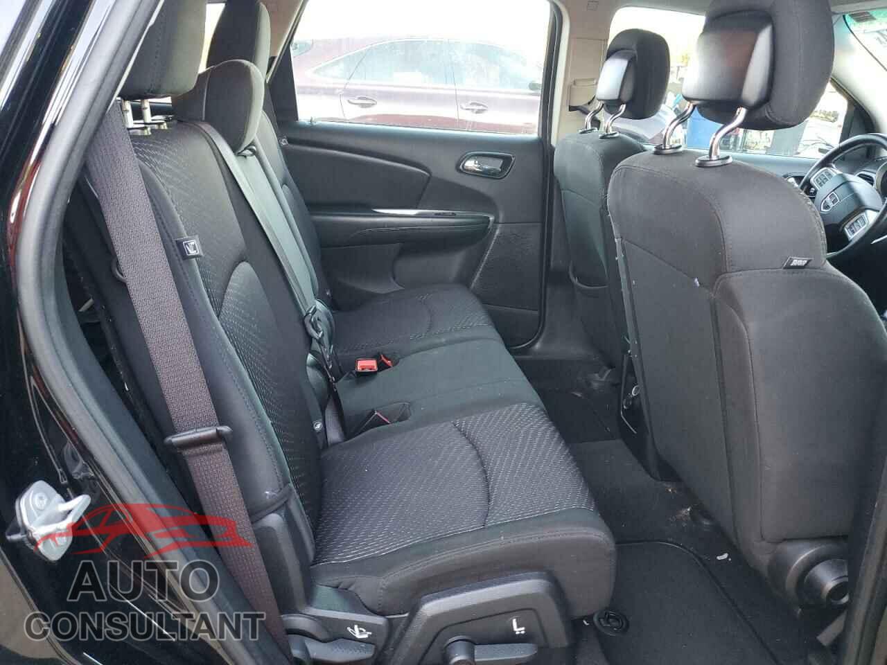 DODGE JOURNEY 2015 - 3C4PDCBB7FT735380