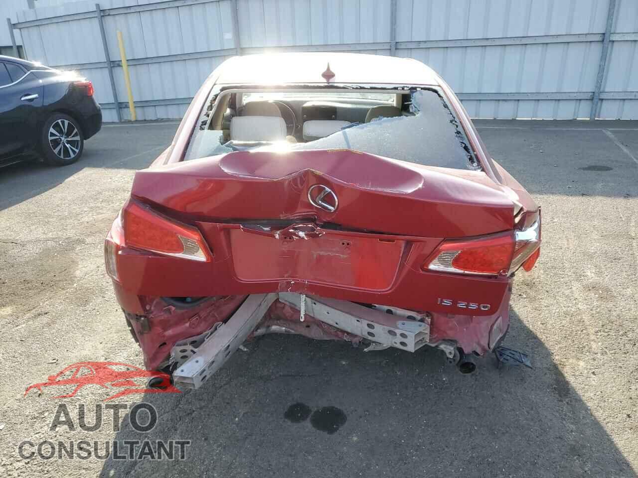 LEXUS IS 2012 - JTHBF5C25C2102631