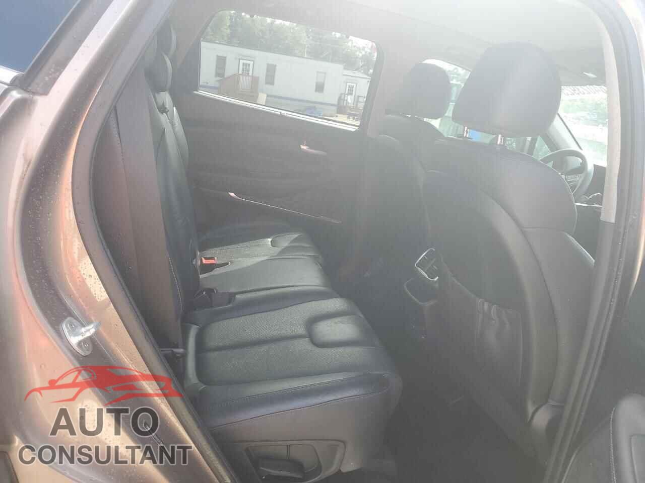 HYUNDAI SANTA FE 2020 - 5NMS33AD2LH257359
