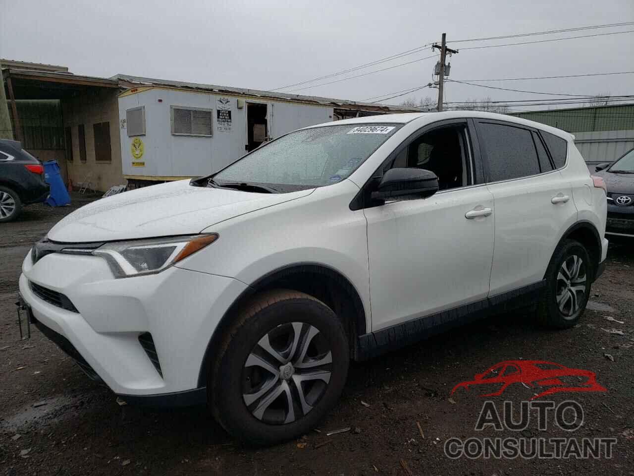 TOYOTA RAV4 2018 - JTMBFREV3JJ727483