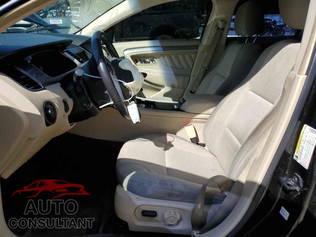 FORD TAURUS 2015 - 1FAHP2E85FG153620