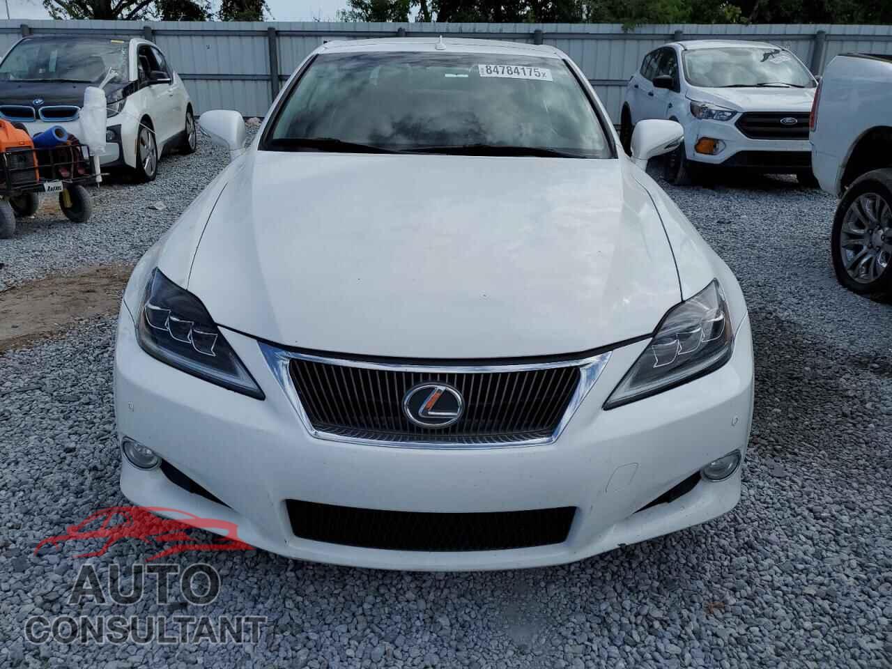 LEXUS IS 2015 - JTHFF2C28F2533212