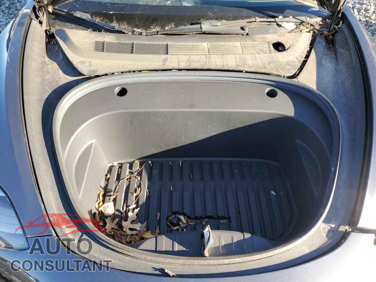 TESLA MODEL 3 2022 - 5YJ3E1EB9NF327892