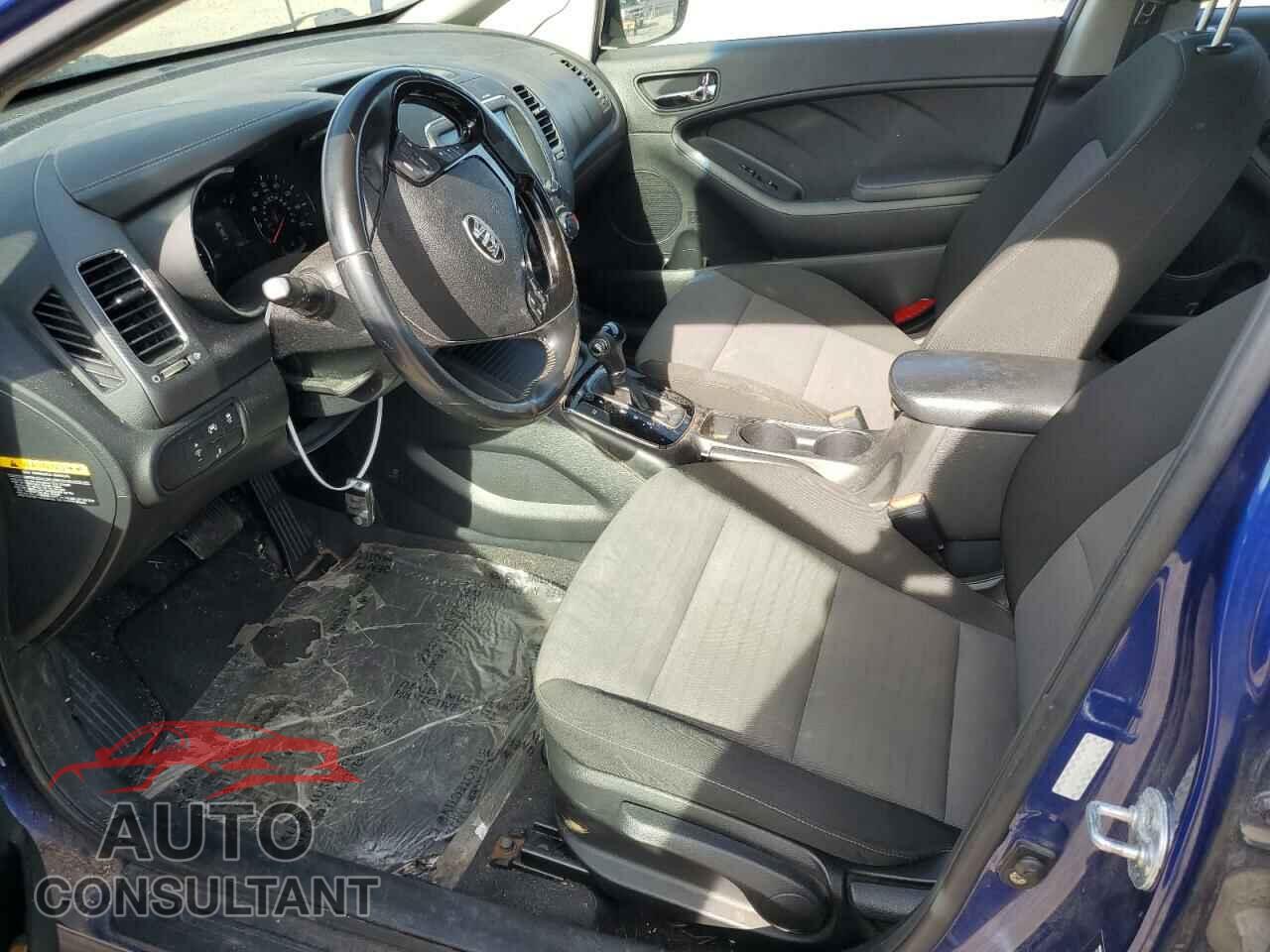 KIA FORTE 2017 - 3KPFL4A75HE036869