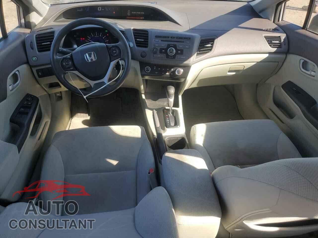 HONDA CIVIC 2012 - 2HGFB2F51CH575678