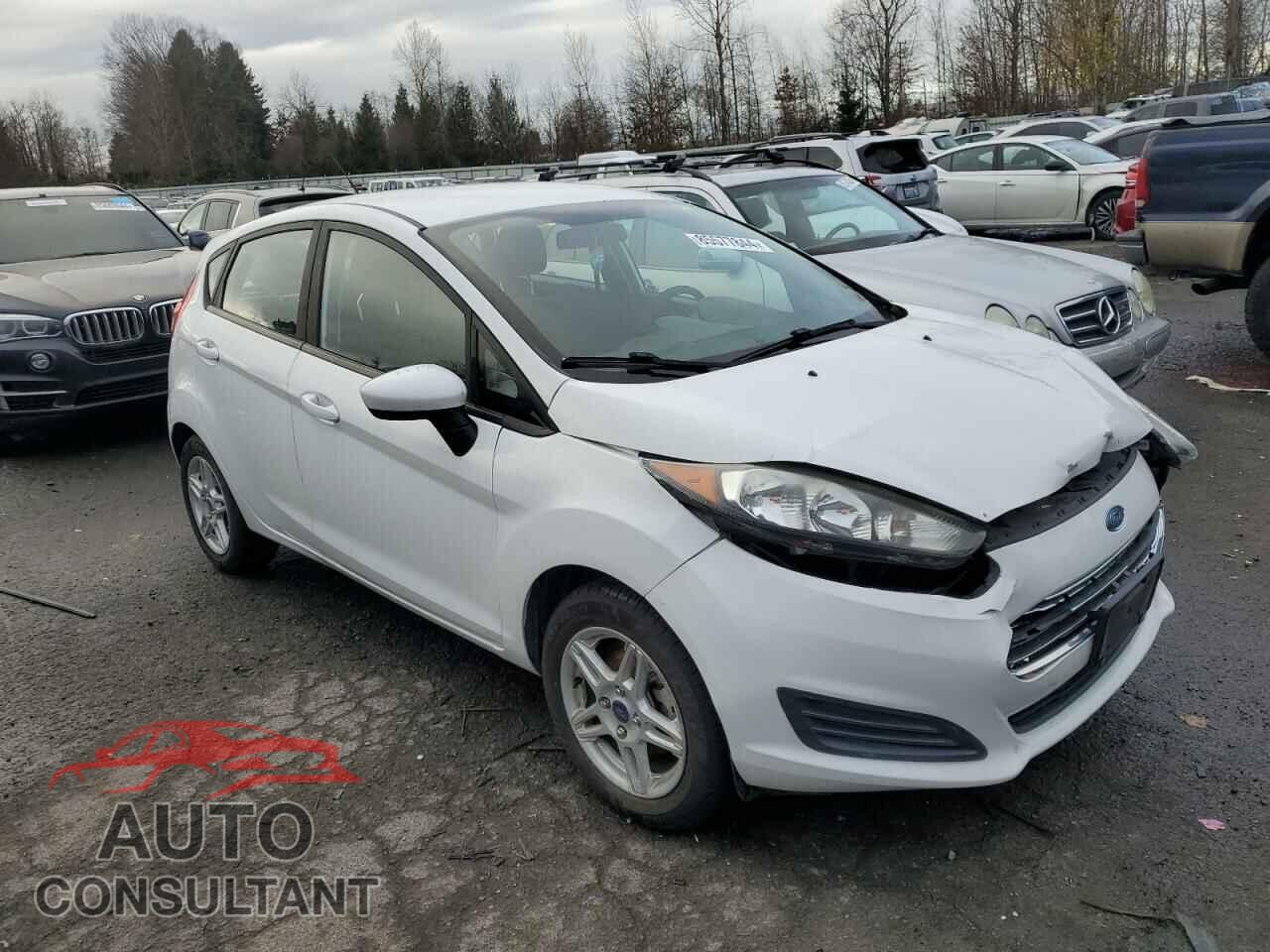 FORD FIESTA 2017 - 3FADP4EJ3HM150558