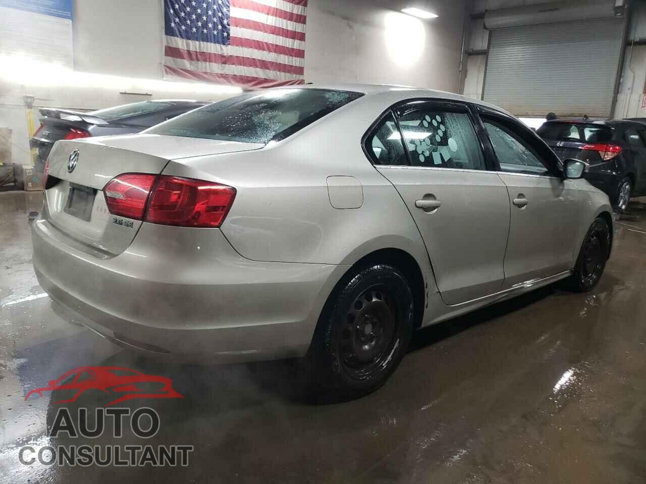 VOLKSWAGEN JETTA 2013 - 3VWDP7AJ2DM242995