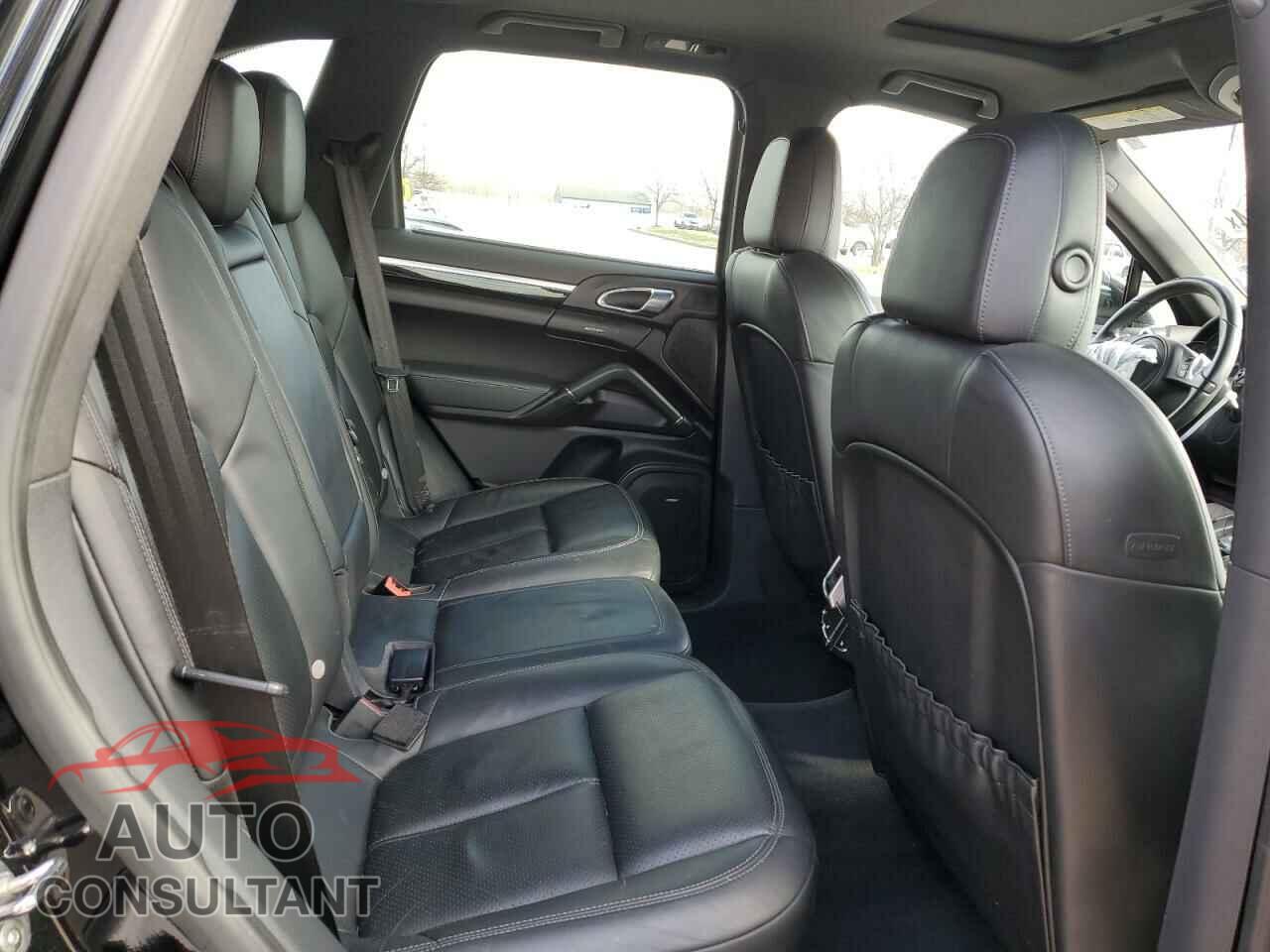PORSCHE CAYENNE 2013 - WP1AA2A24DLA05508