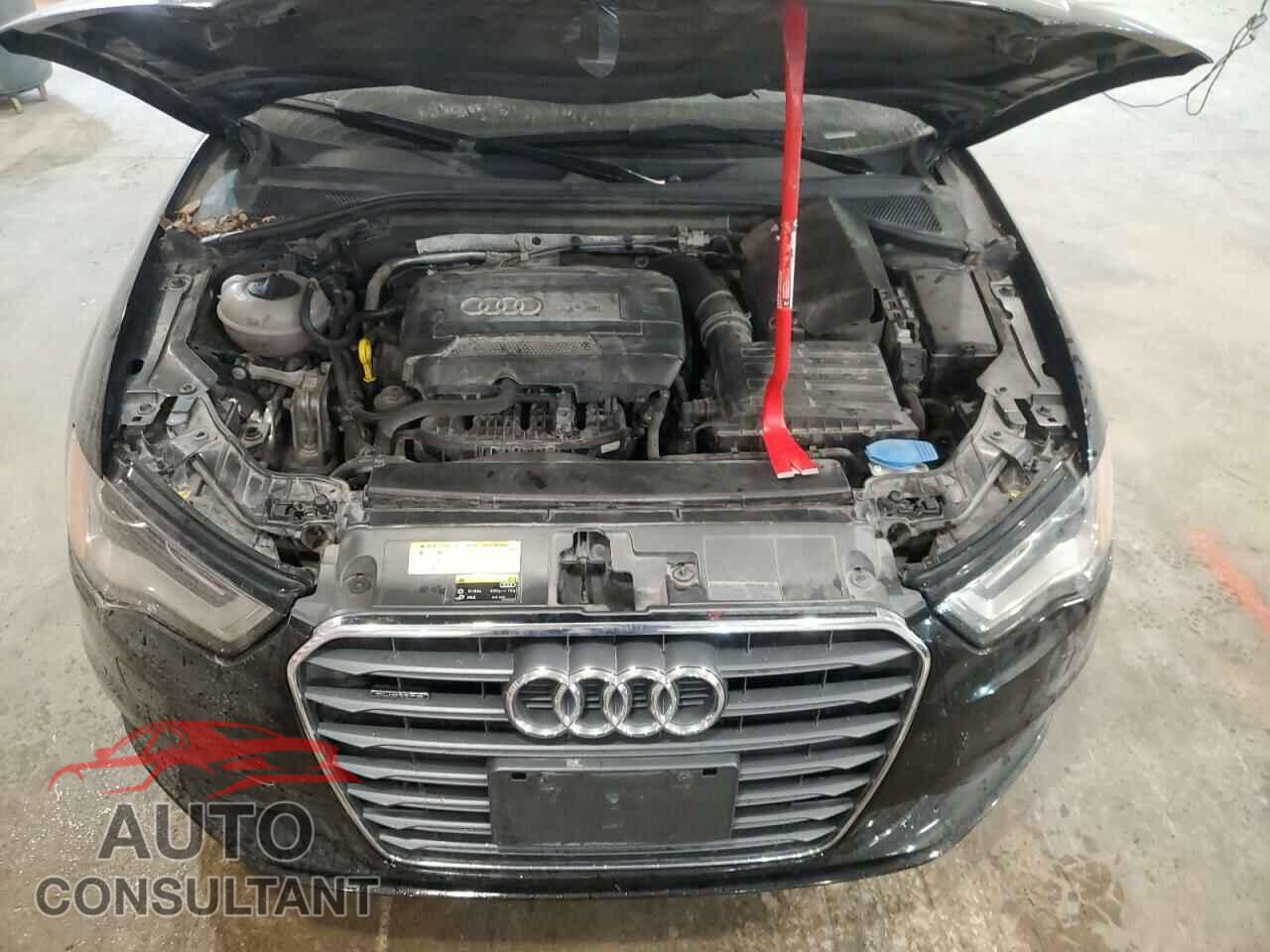 AUDI A3 2015 - WAUBFGFF4F1077658