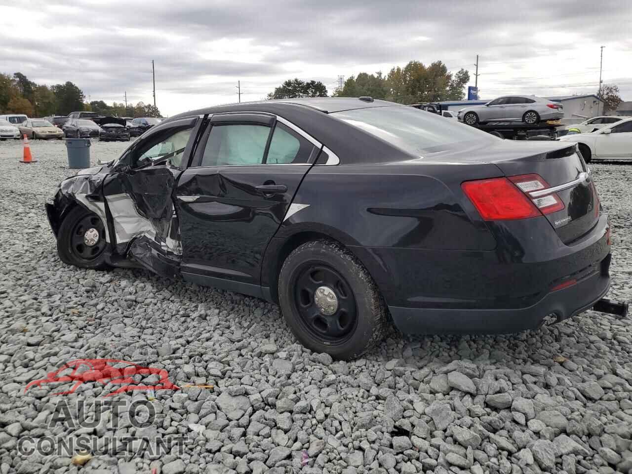 FORD TAURUS 2018 - 1FAHP2MKXJG110669
