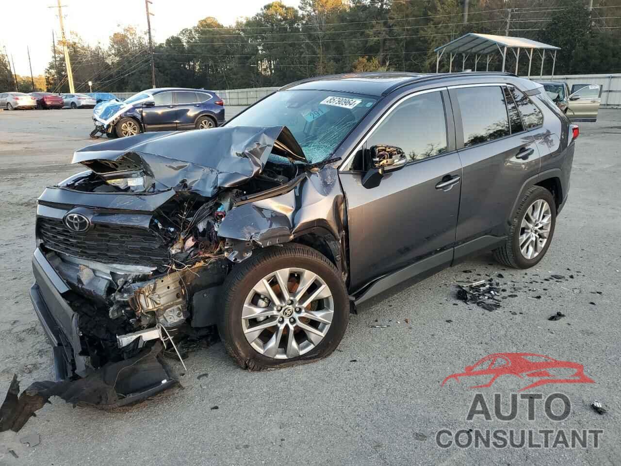 TOYOTA RAV4 2023 - 2T3C1RFV8PC246027