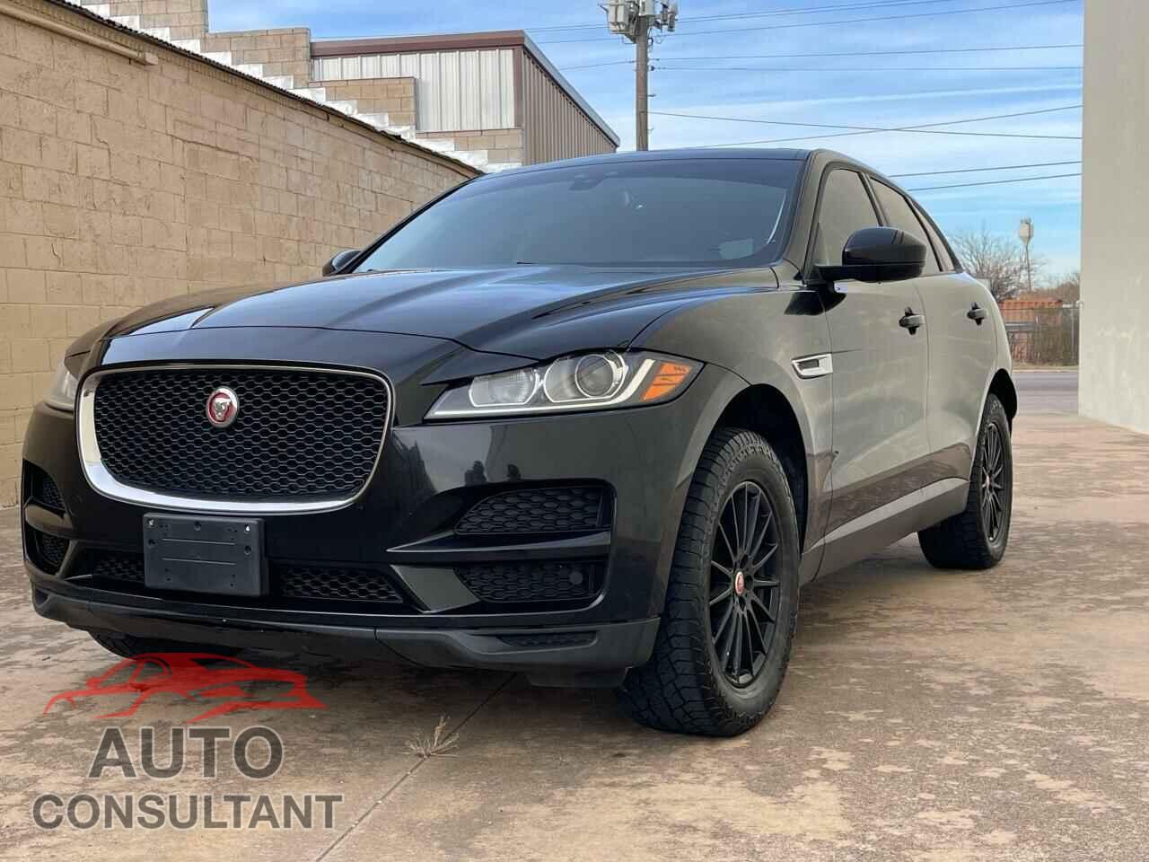 JAGUAR F-PACE 2018 - SADCS2FX5JA280053