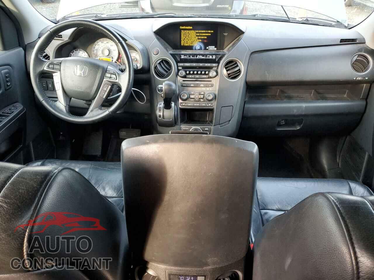 HONDA PILOT 2012 - 5FNYF4H93CB066933