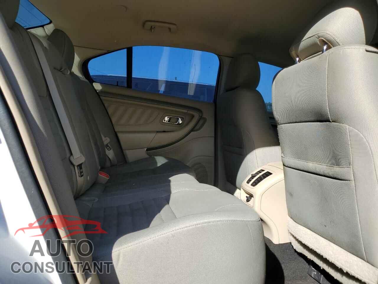 FORD TAURUS 2015 - 1FAHP2D85FG153778