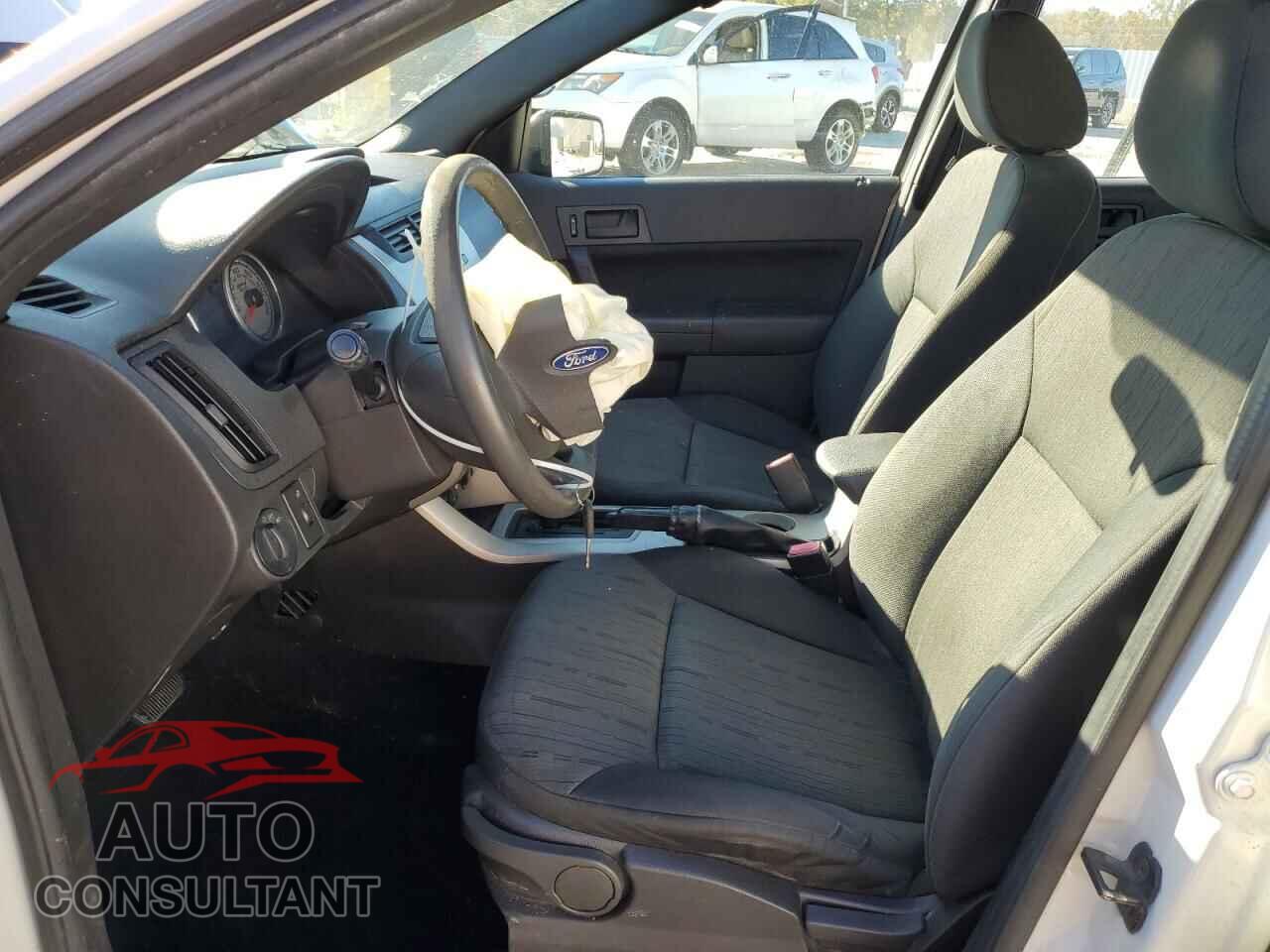FORD FOCUS 2010 - 1FAHP3FN2AW209280