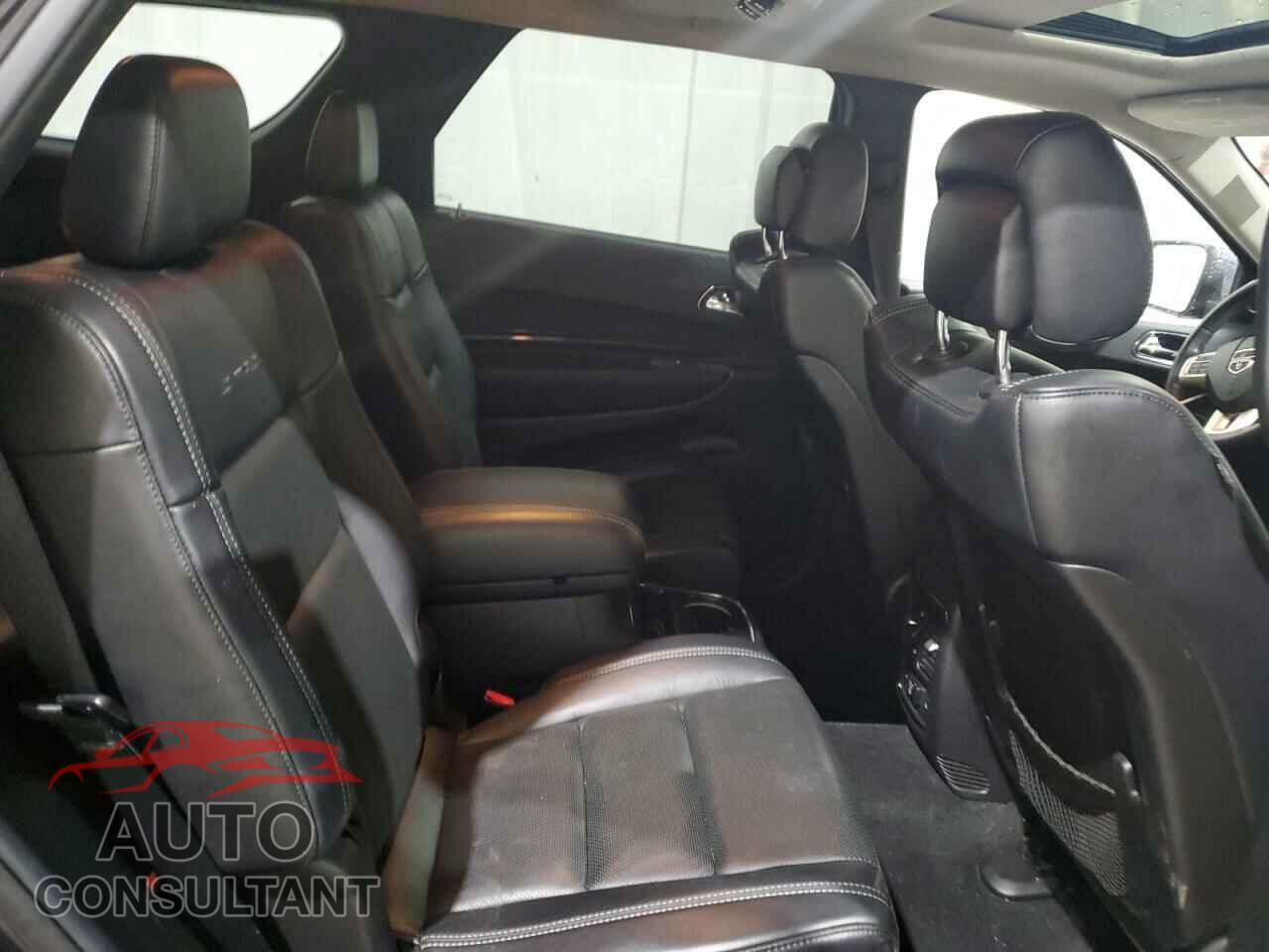 DODGE DURANGO 2013 - 1C4SDJET8DC675444