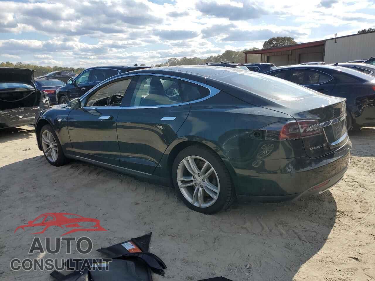 TESLA MODEL S 2014 - 5YJSA1H16EFP48723