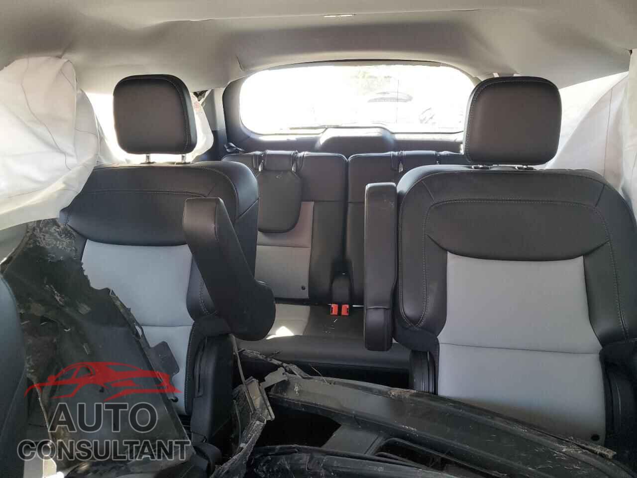 FORD EXPLORER 2023 - 1FMSK7DH3PGC11900