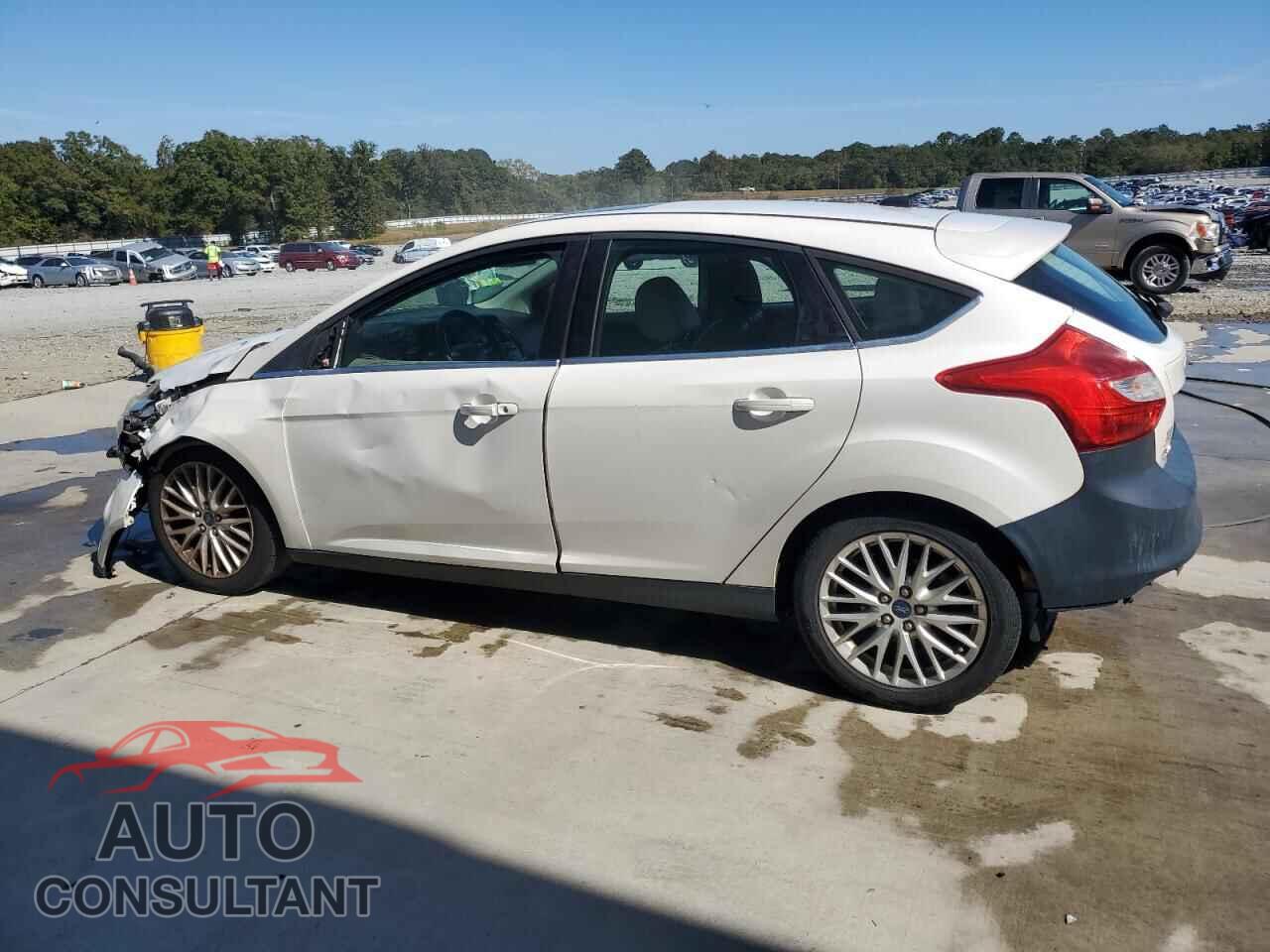 FORD FOCUS 2012 - 1FAHP3M20CL443592