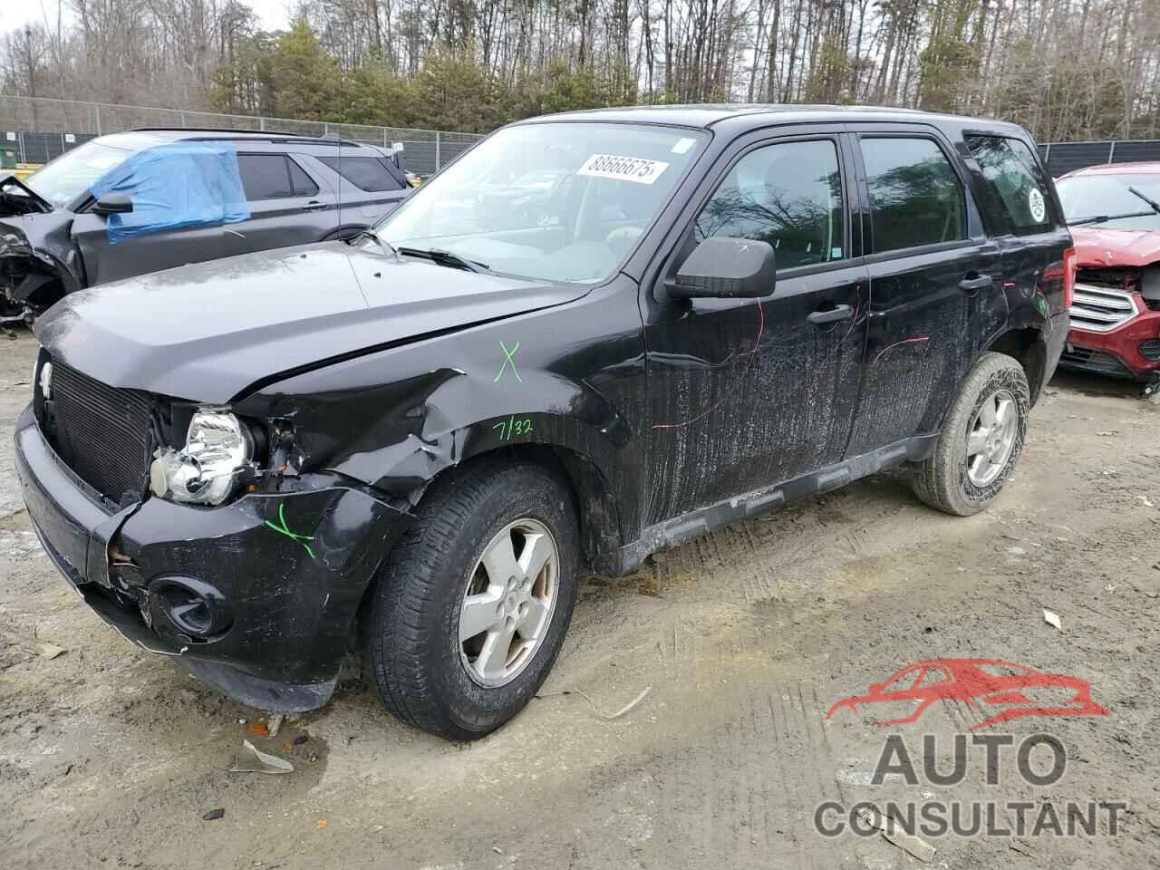 FORD ESCAPE 2011 - 1FMCU0C70BKB32964