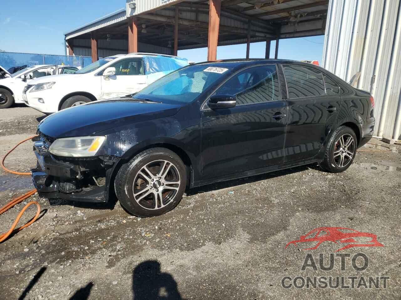 VOLKSWAGEN JETTA 2011 - 3VWDX7AJXBM338418