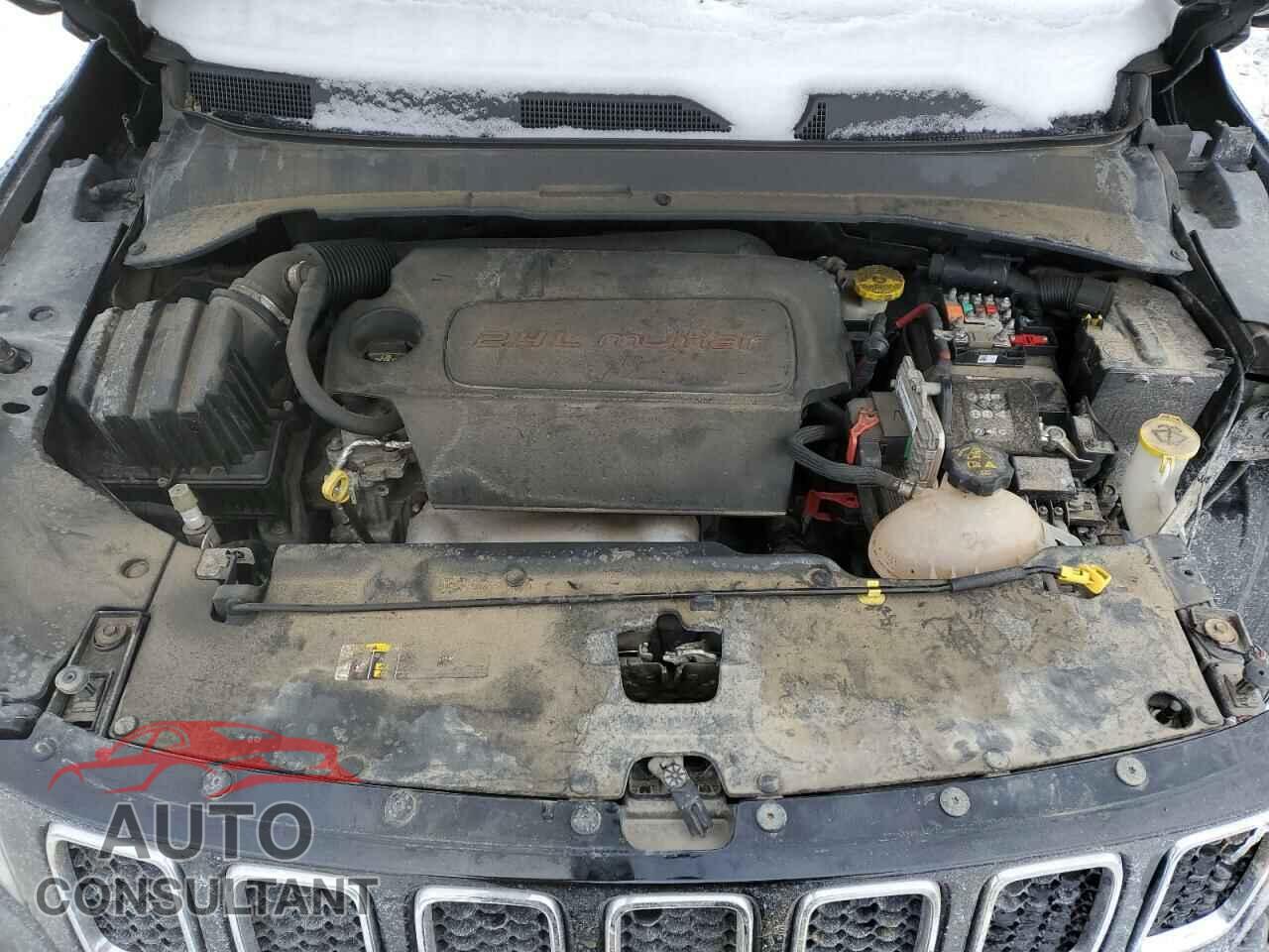 JEEP COMPASS 2018 - 3C4NJDCB3JT267015