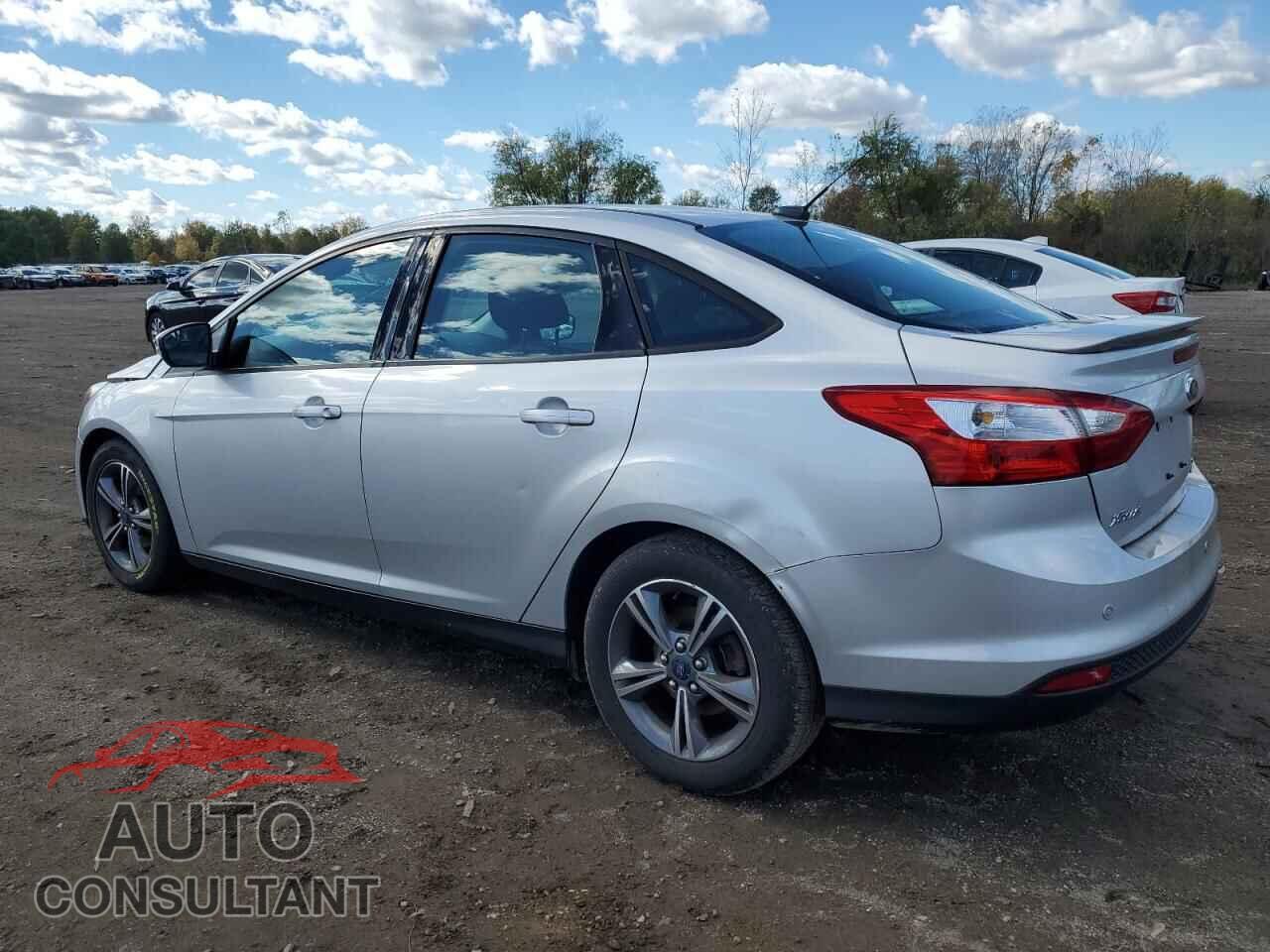 FORD FOCUS 2014 - 1FADP3F26EL275732