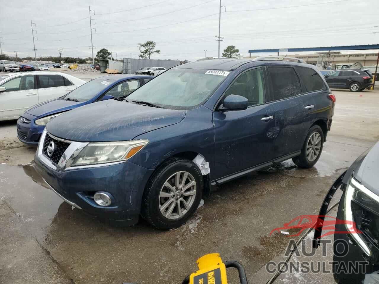NISSAN PATHFINDER 2015 - 5N1AR2MN9FC615869