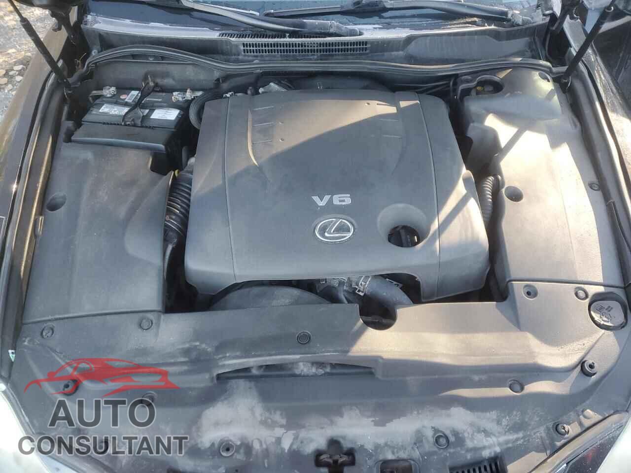 LEXUS IS 2011 - JTHCF5C23B5045167