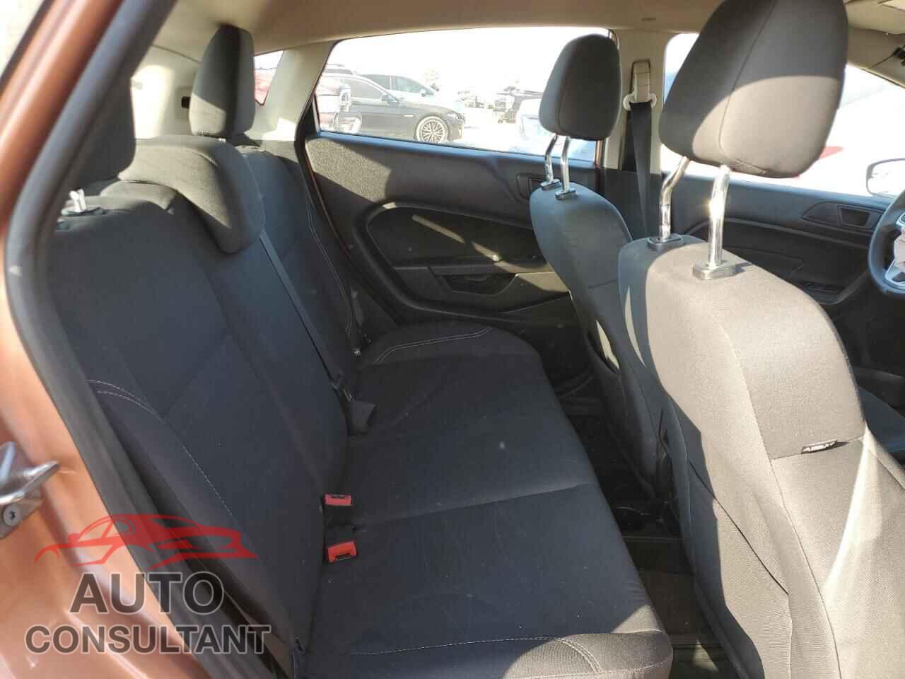 FORD FIESTA 2017 - 3FADP4EJ6HM149677