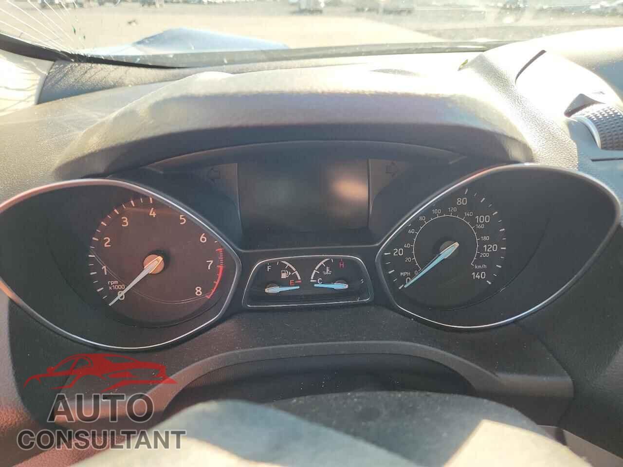 FORD ESCAPE 2019 - 1FMCU9GD1KUA00367