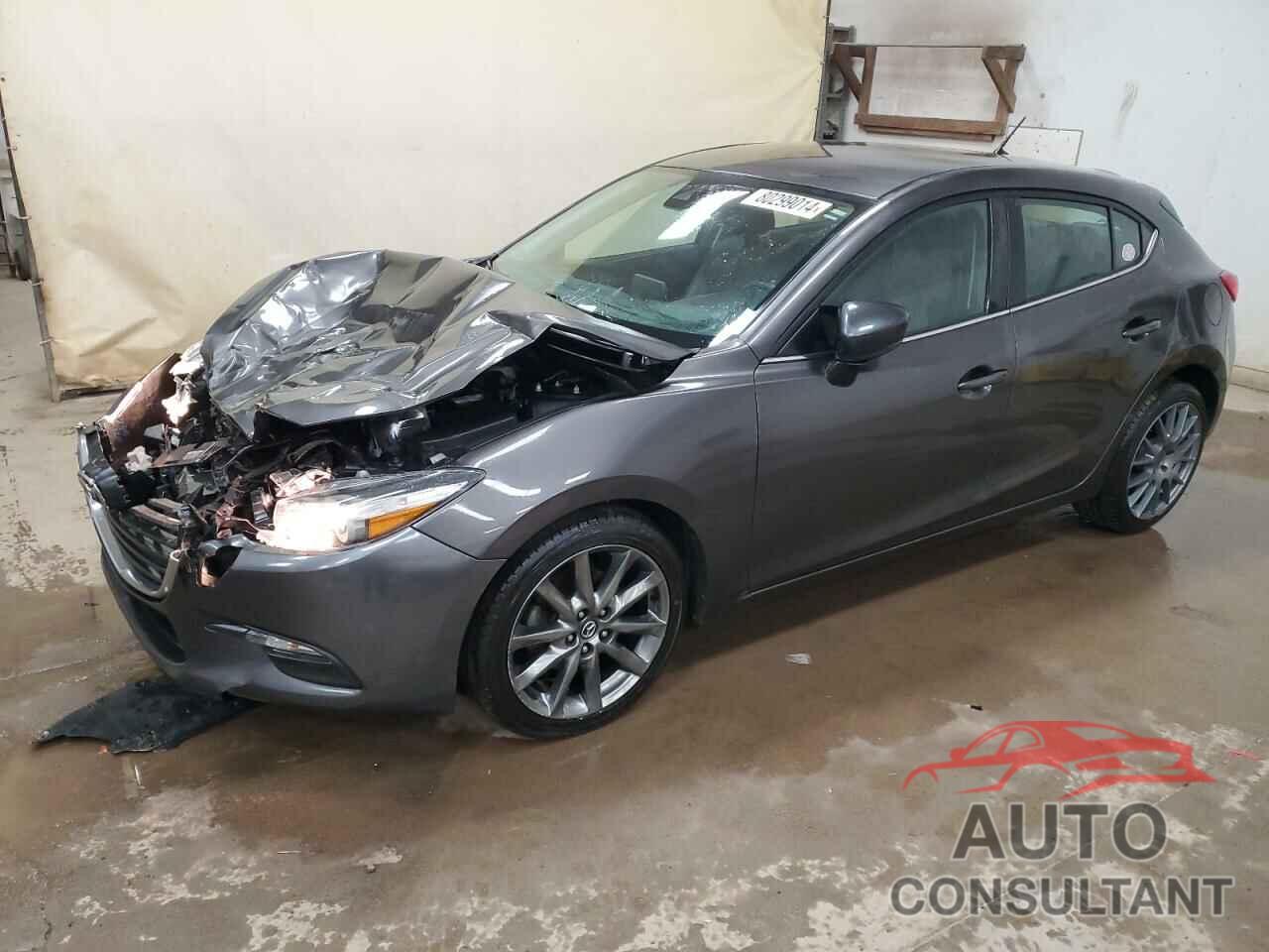 MAZDA 3 2018 - 3MZBN1L34JM270270
