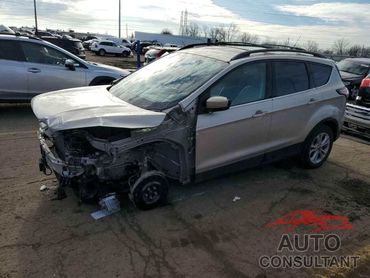 FORD ESCAPE 2018 - 1FMCU0HD9JUD36101