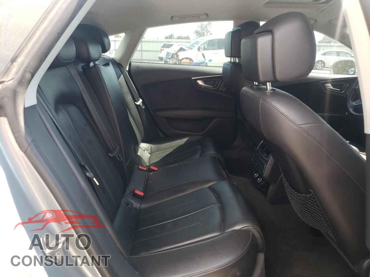 AUDI A7 2013 - WAUYGAFC8DN124206