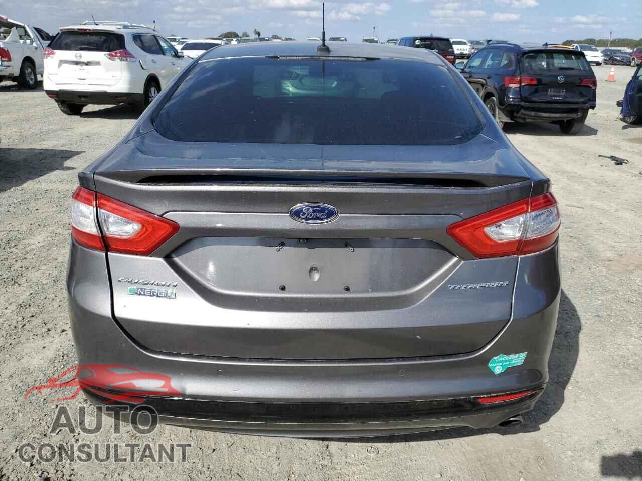 FORD FUSION 2013 - 3FA6P0SU7DR373750