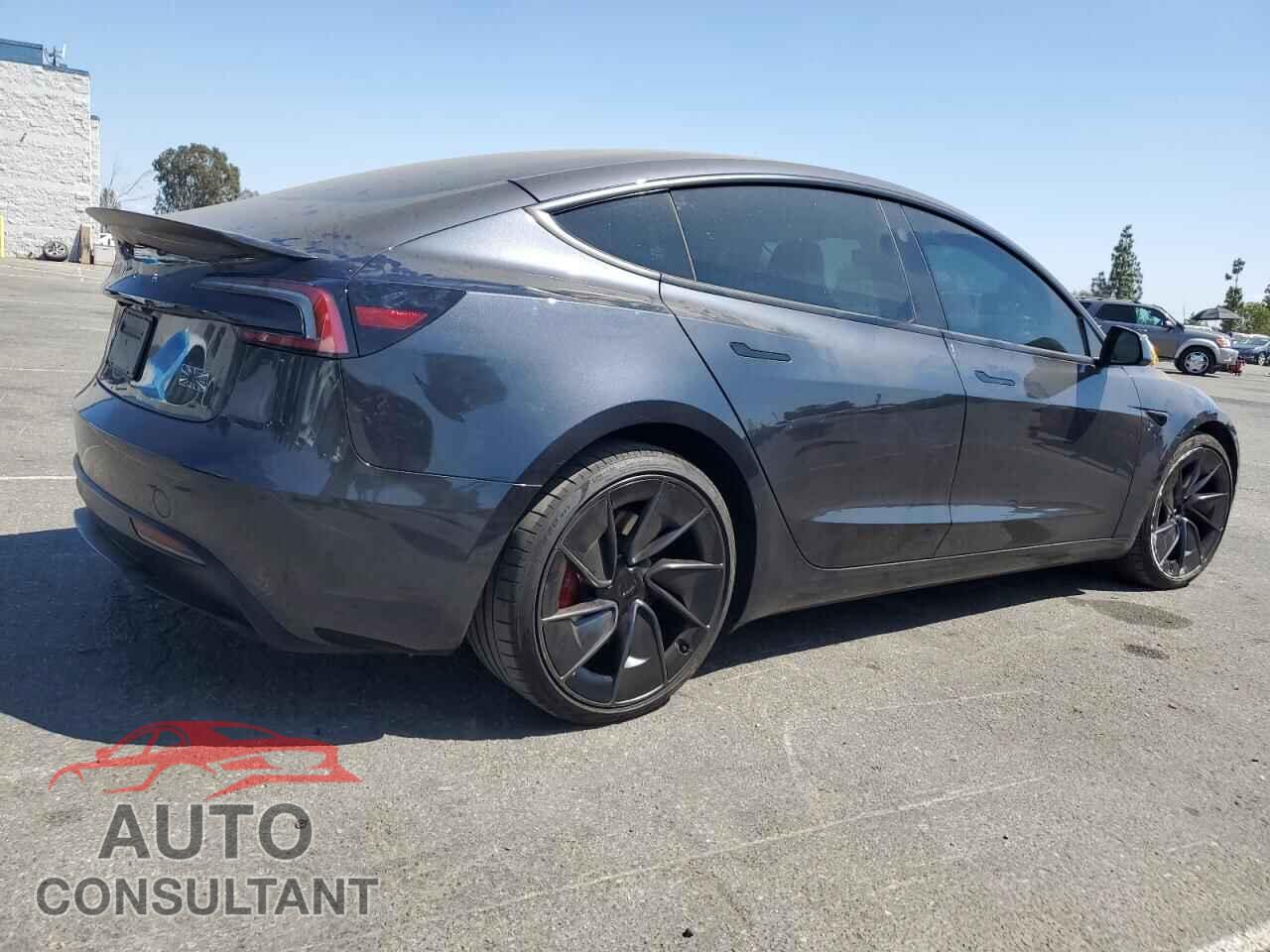 TESLA MODEL 3 2024 - 5YJ3E1ETXRF843645