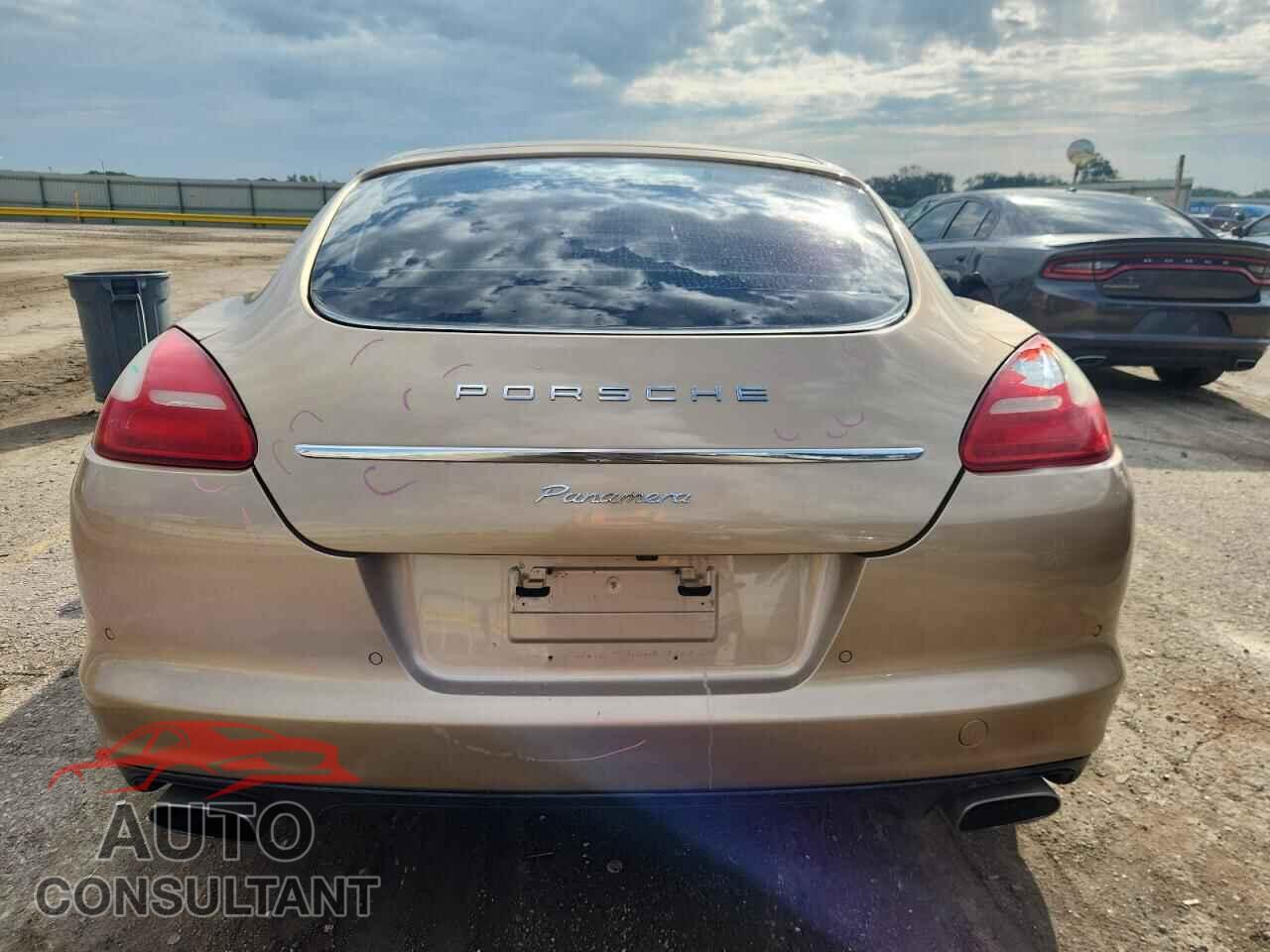 PORSCHE PANAMERA 2011 - WP0AA2A71BL018050