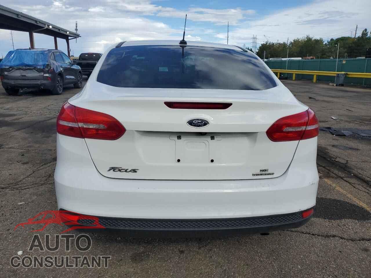 FORD FOCUS 2016 - 1FADP3F23GL284729