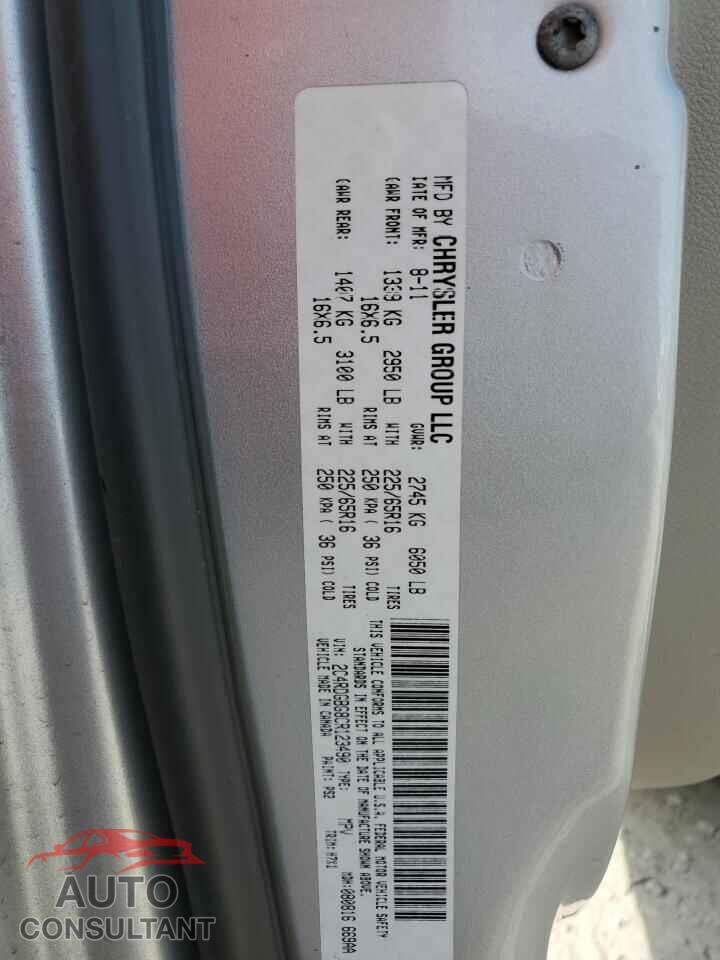 DODGE CARAVAN 2012 - 2C4RDGBG8CR123490