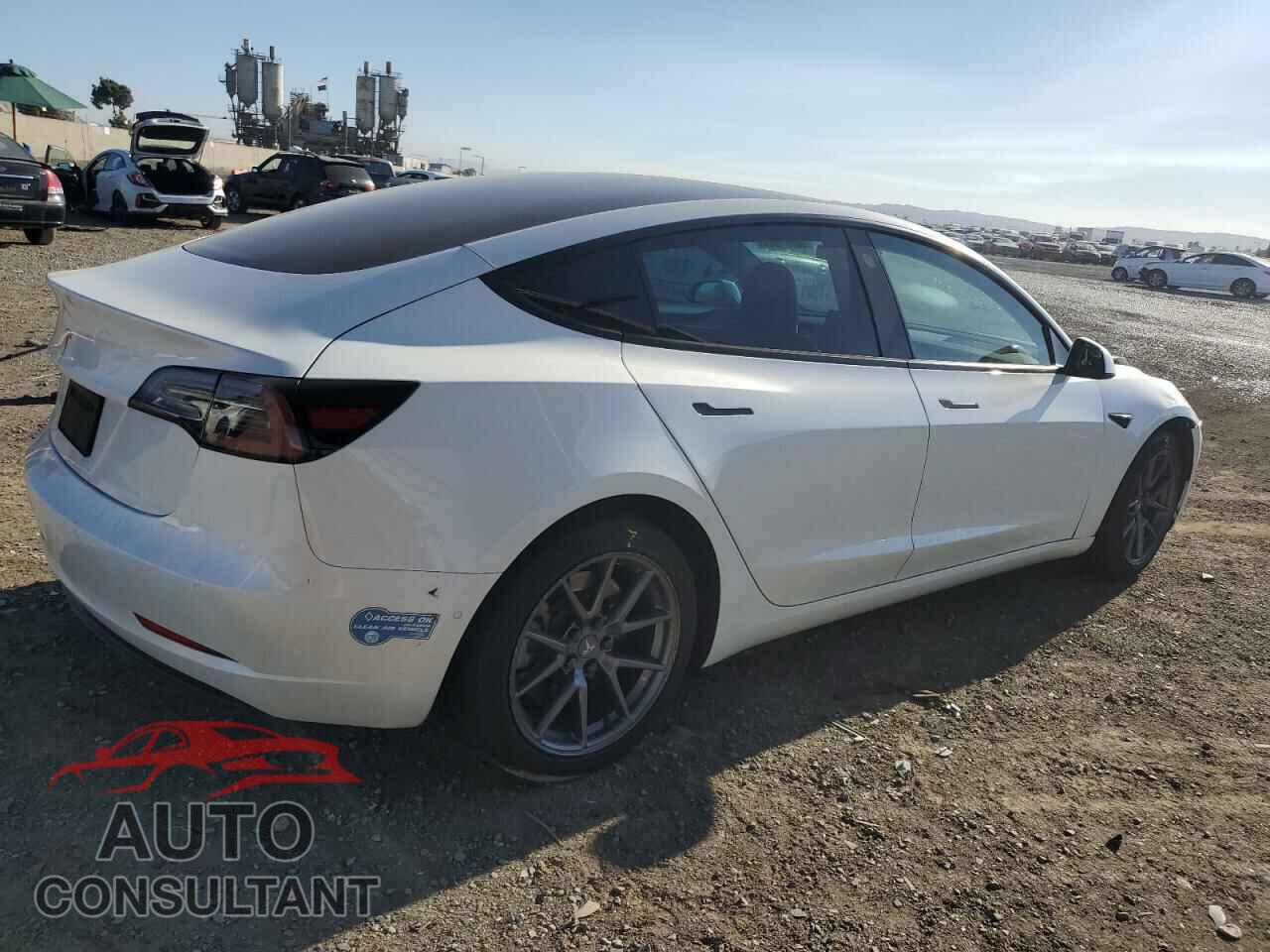 TESLA MODEL 3 2021 - 5YJ3E1EA7MF023112